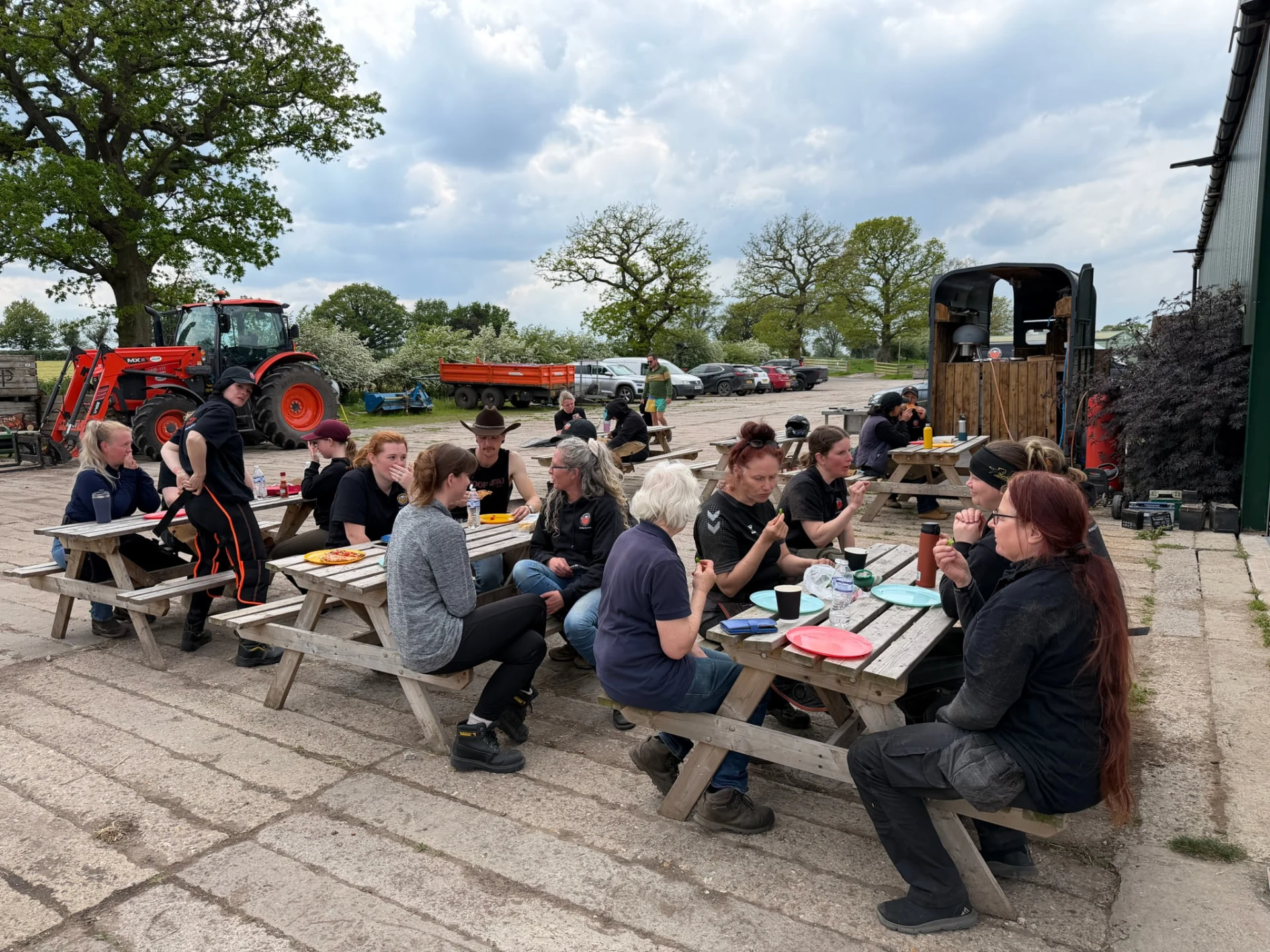 HMB Pro students sharing a break during practical training